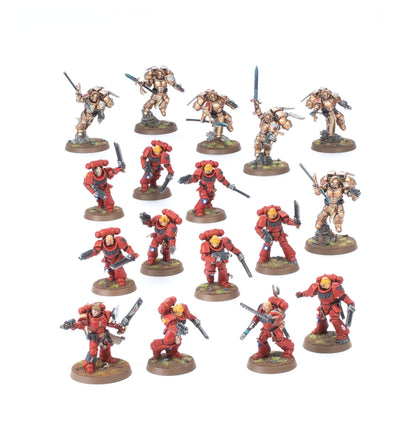 Miniaturas montadas de la Patrulla de Combate Blood Angels (Ángeles Sangrientos) para Warhammer 40K