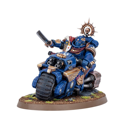 SPACE MARINES: CAPITAN EN MOTO